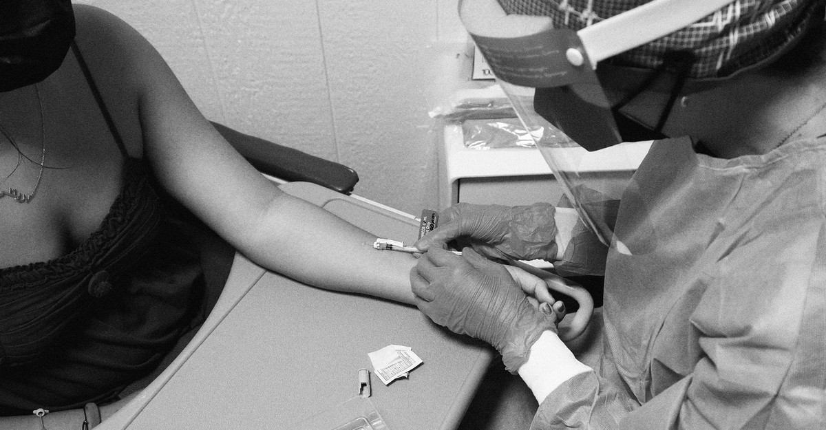 A Risky Monkeypox Vaccine Is Looking Better All the Time