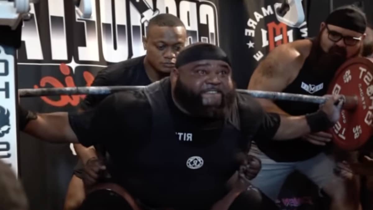 Watch Powerlifter Craig Foster (+140KG) Crush a PR Squat Over 1,000 Pounds