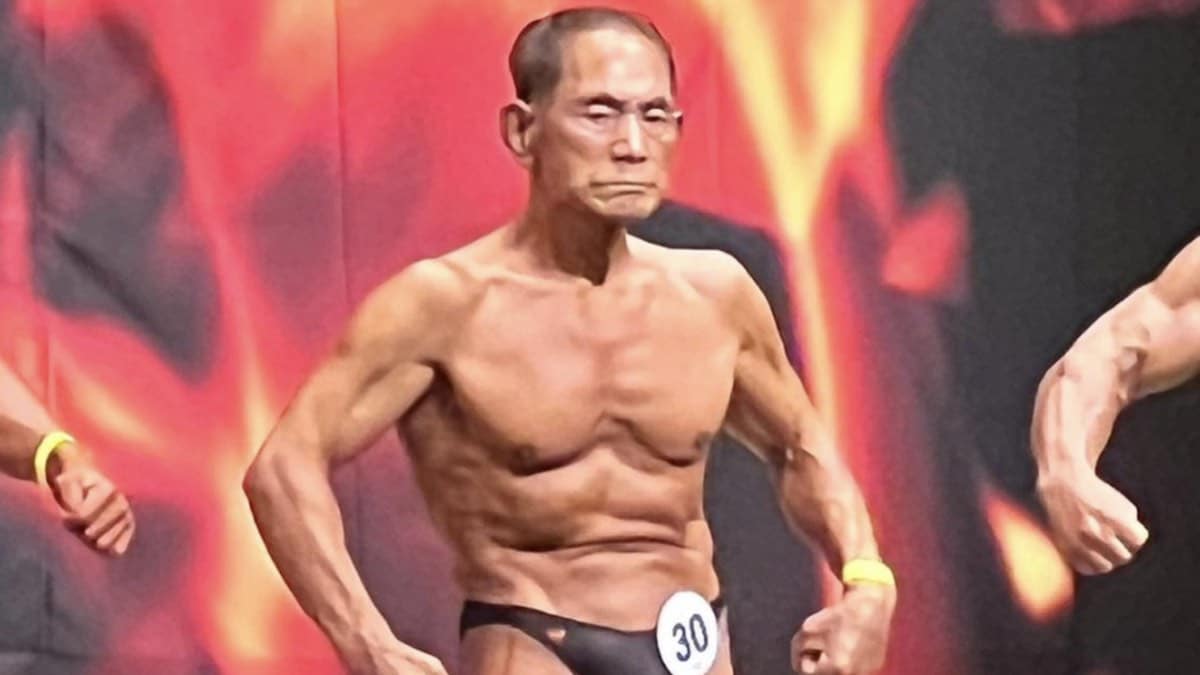 86-Year-Old Toshisuke Kanazawa Becomes Oldest Competitive Bodybuilder in Japan